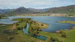 Дома для отпуска Holiday House by The Lake Плав Дом с 1 спальней-26