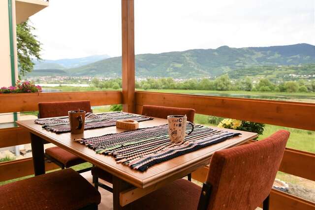 Дома для отпуска Holiday House by The Lake Плав-3
